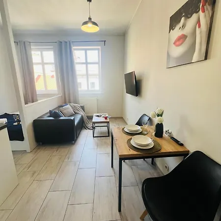 - Ruska Centrum * Breslavia