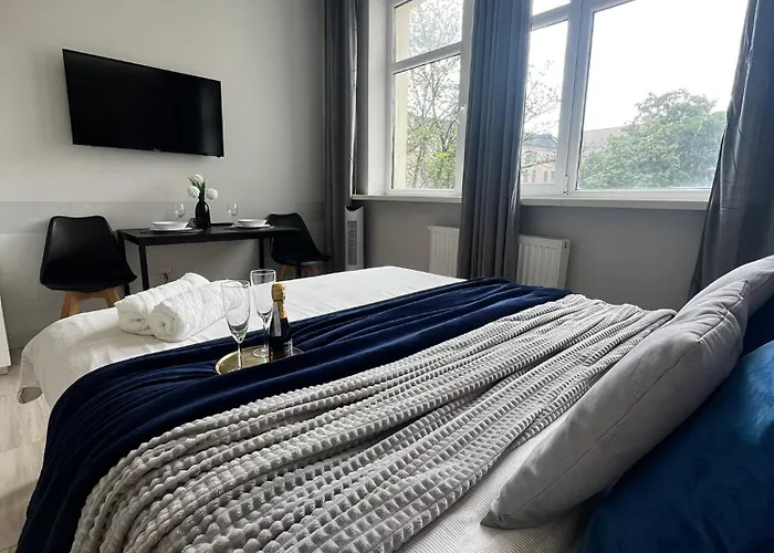 - Ruska Centrum * Vratislav