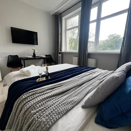 - Ruska Centrum * Βρότσλαβ