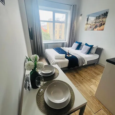 - Ruska Centrum * Βρότσλαβ