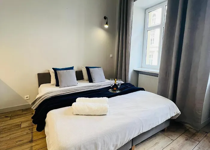 - Ruska Centrum * Breslavia